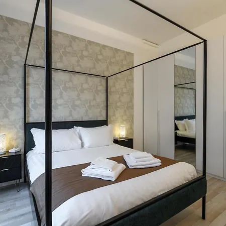 Milan Royal Suites - Duomo Santo Stefano-3